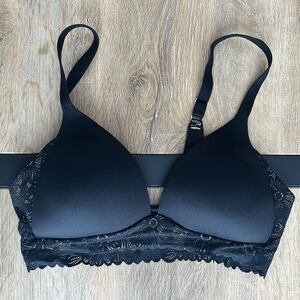 Aerie Real Sunnie Wireless Bra 32C Black Lace Trim